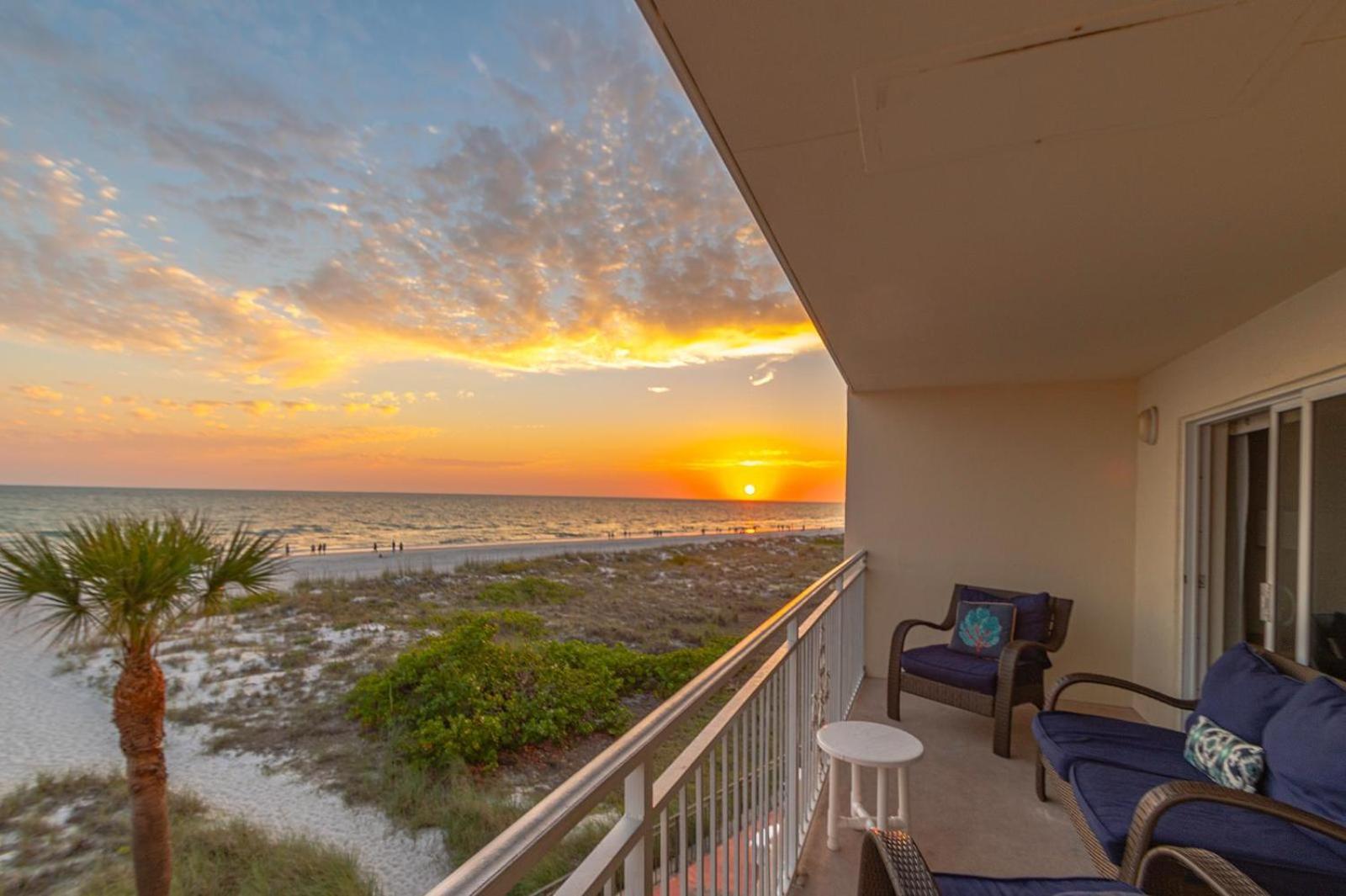 Beachfront Madeira Norte St. Pete Beach Esterno foto