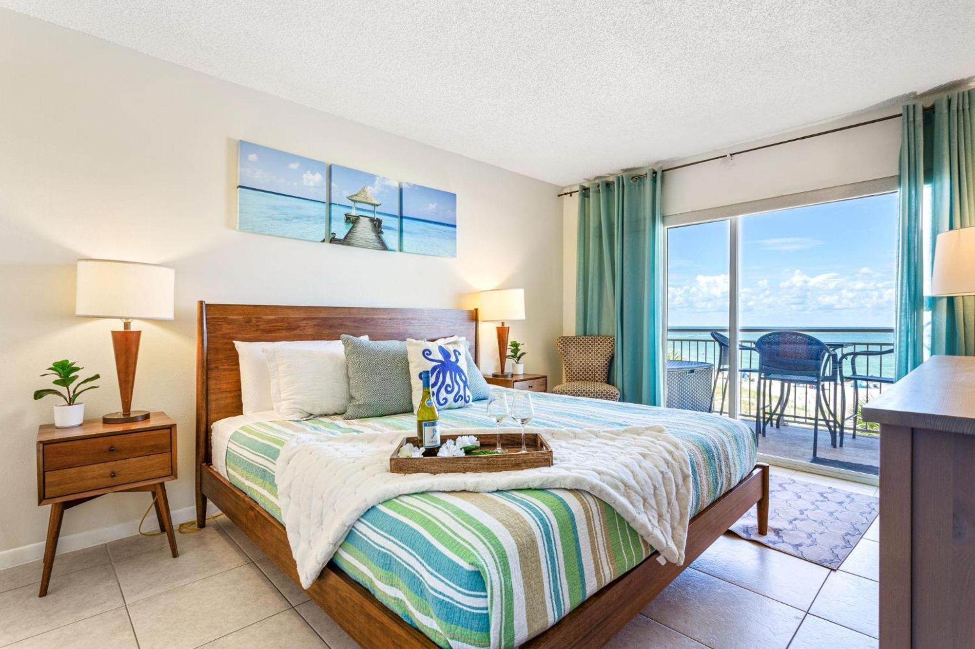 Beachfront Madeira Norte St. Pete Beach Esterno foto